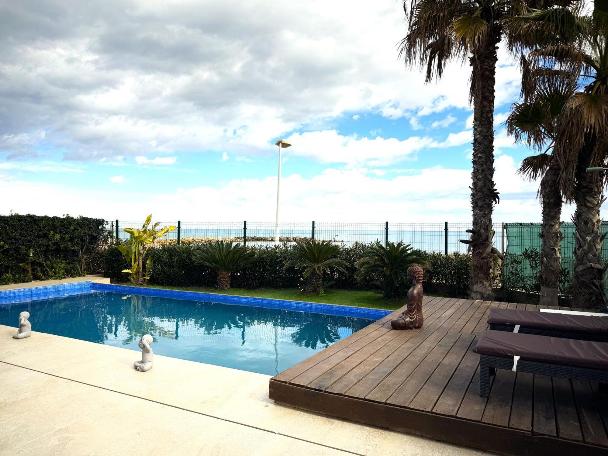 Casa Del Mar, Piscina Privada Frente Al Mar Villa Кулера Екстериор снимка